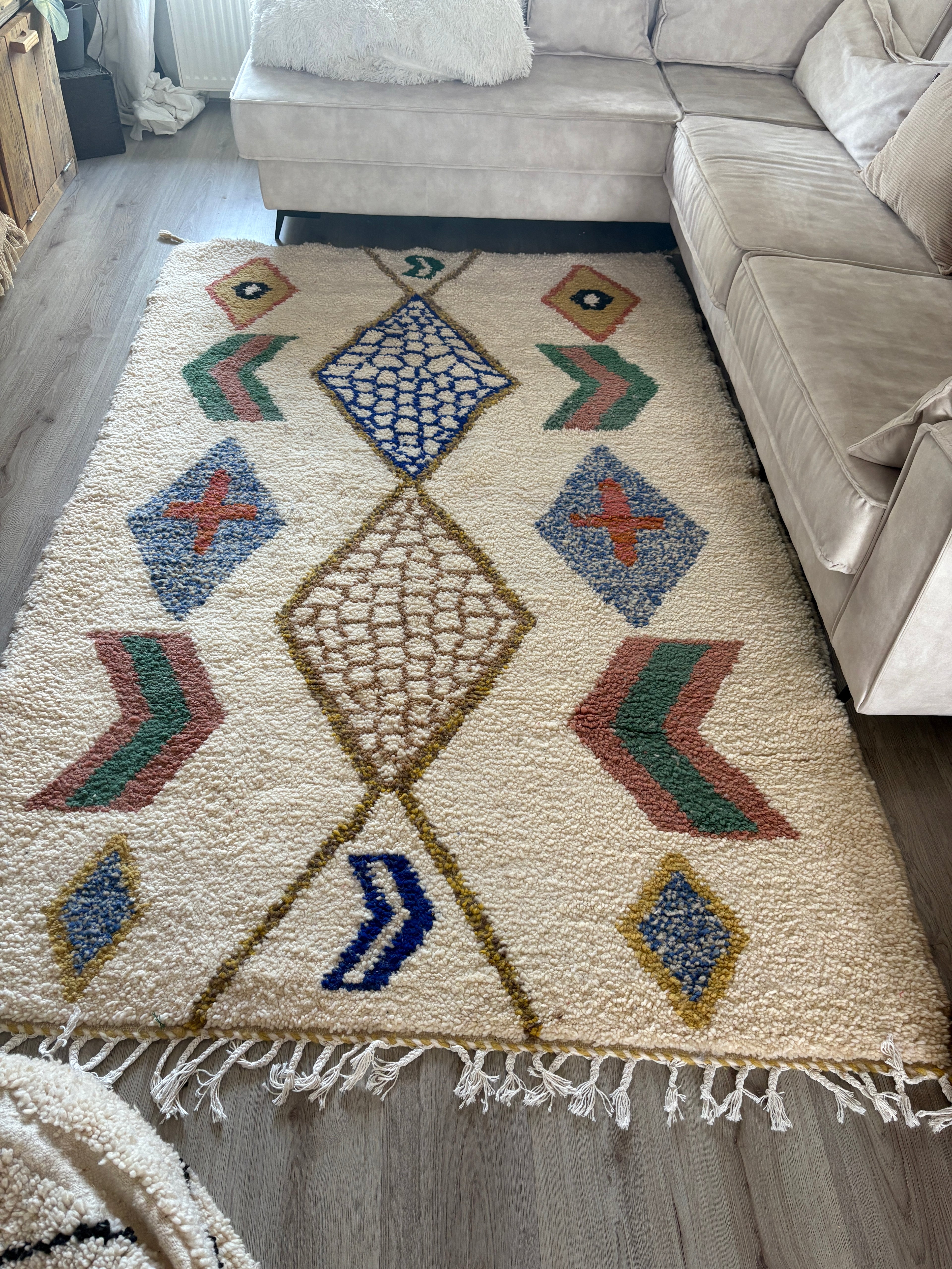 Moroccan Berber Rug – Handwoven Beauty