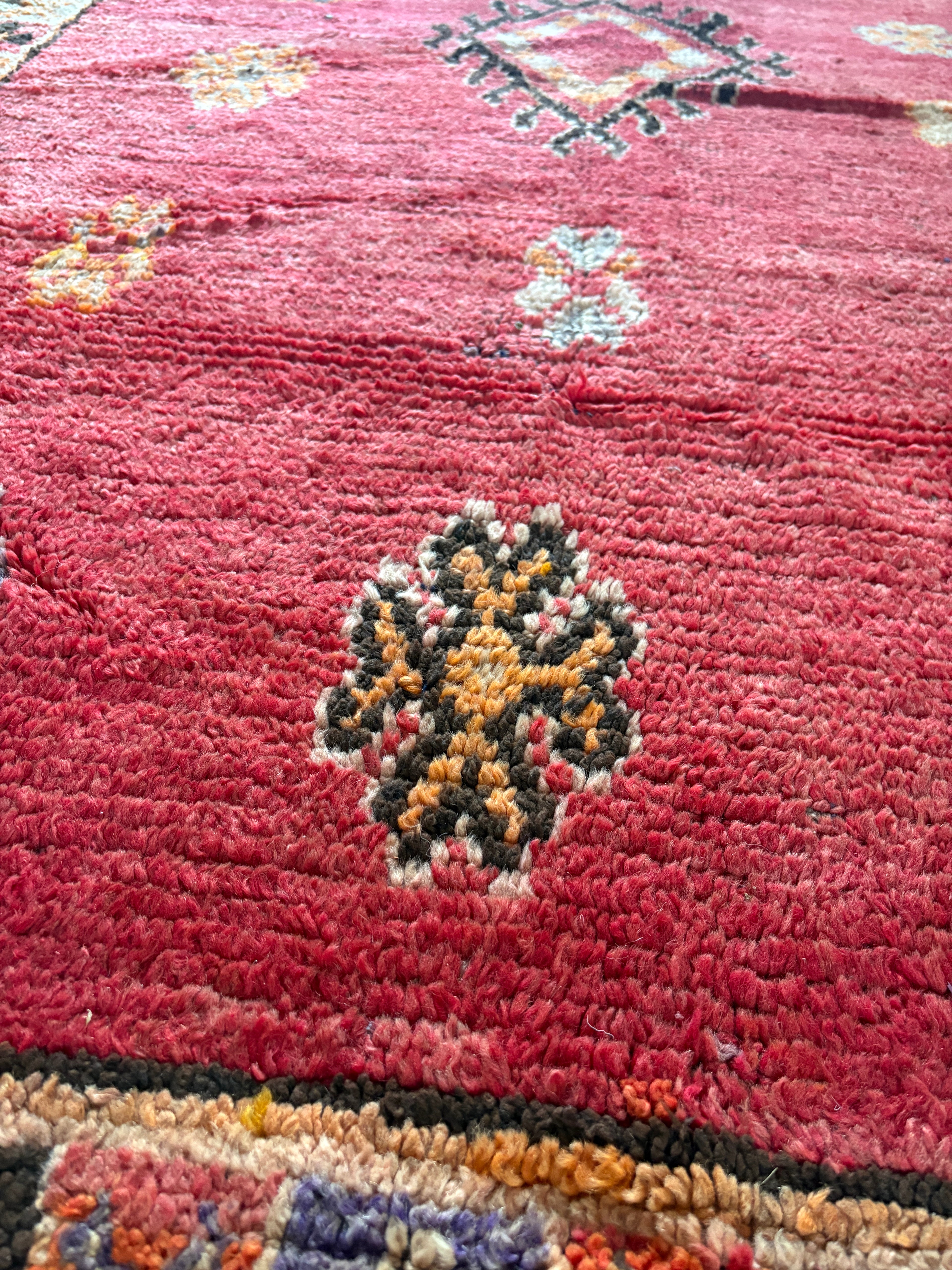 Rugs handmade from morocco