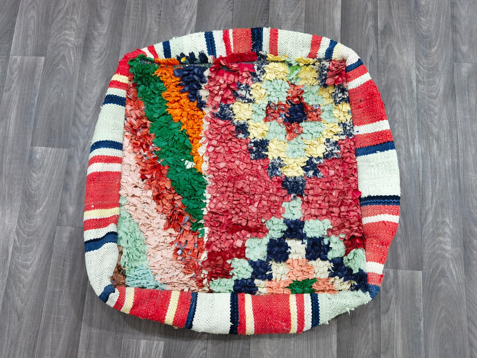 Moroccan pouf