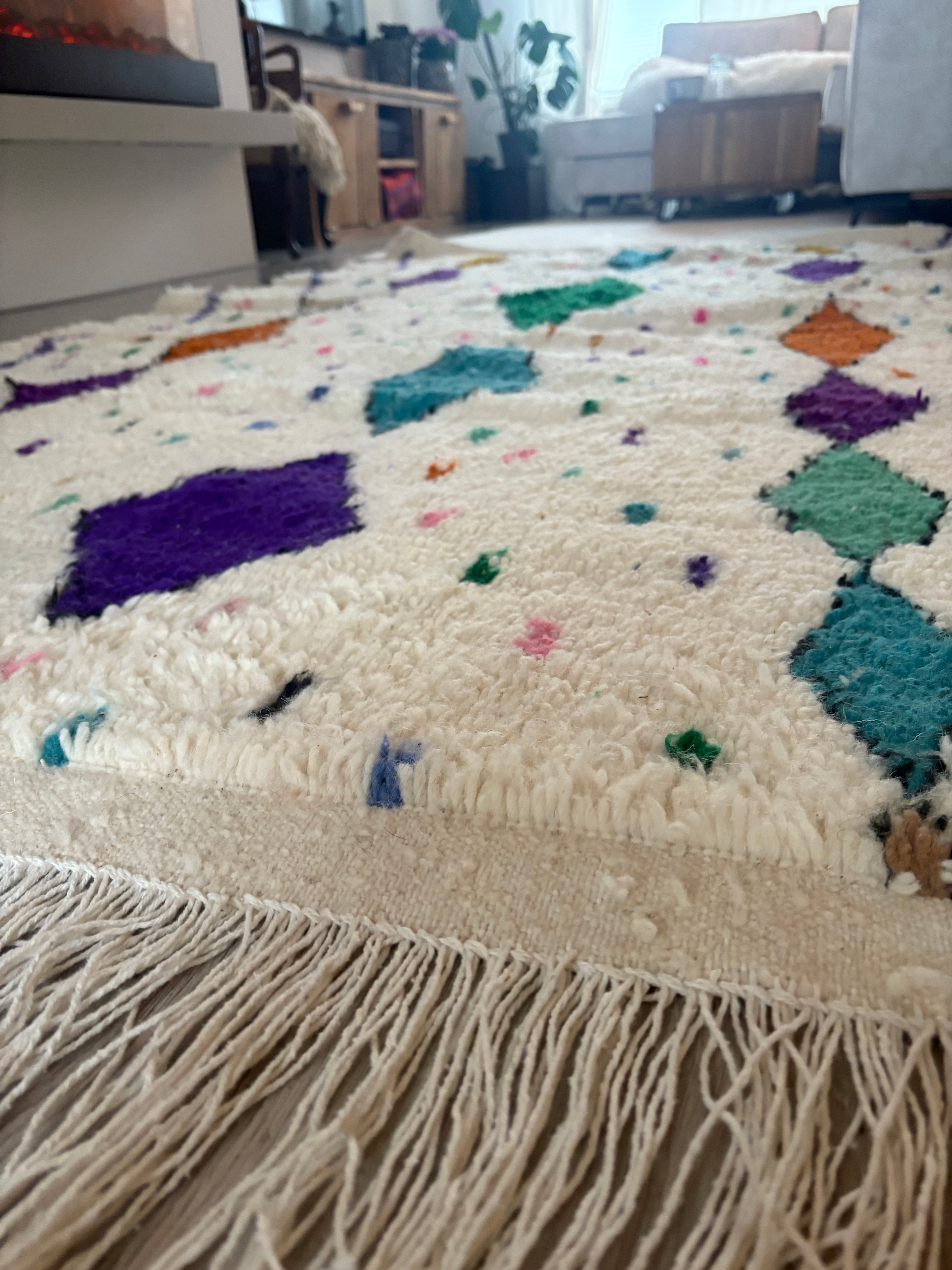Moroccan Berber Rug – Handwoven Beauty