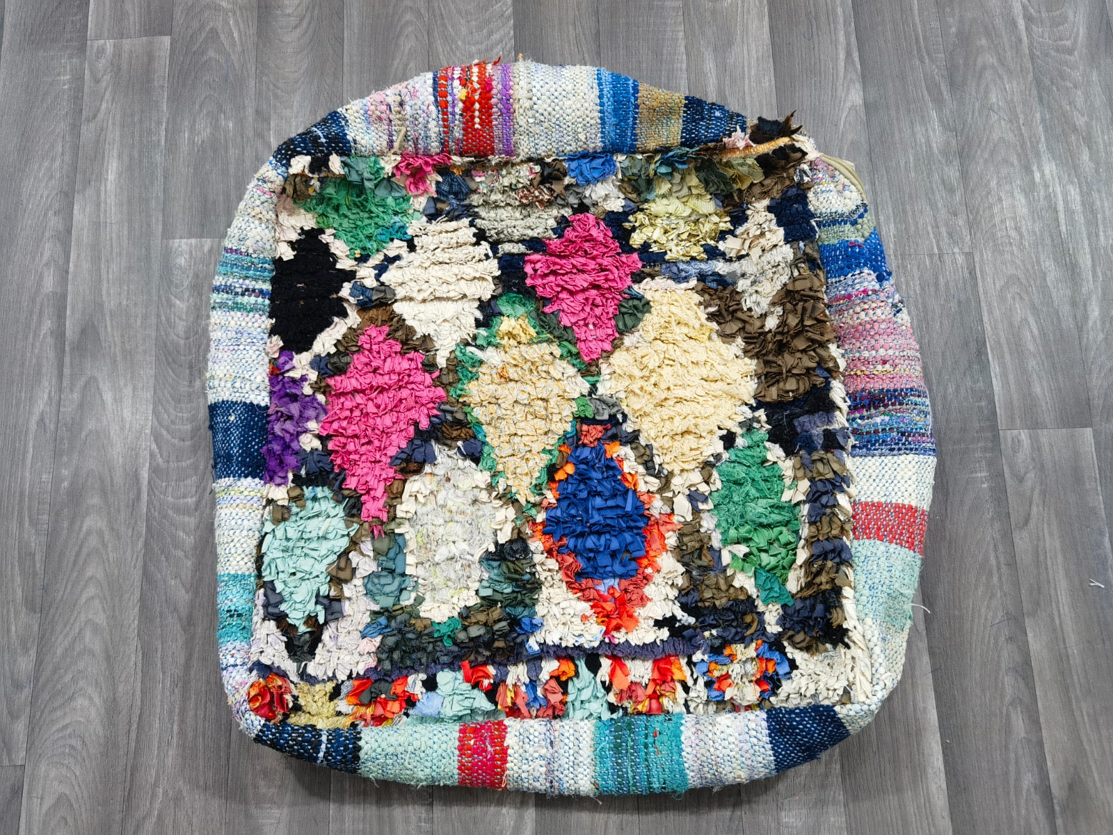 Moroccan pouf