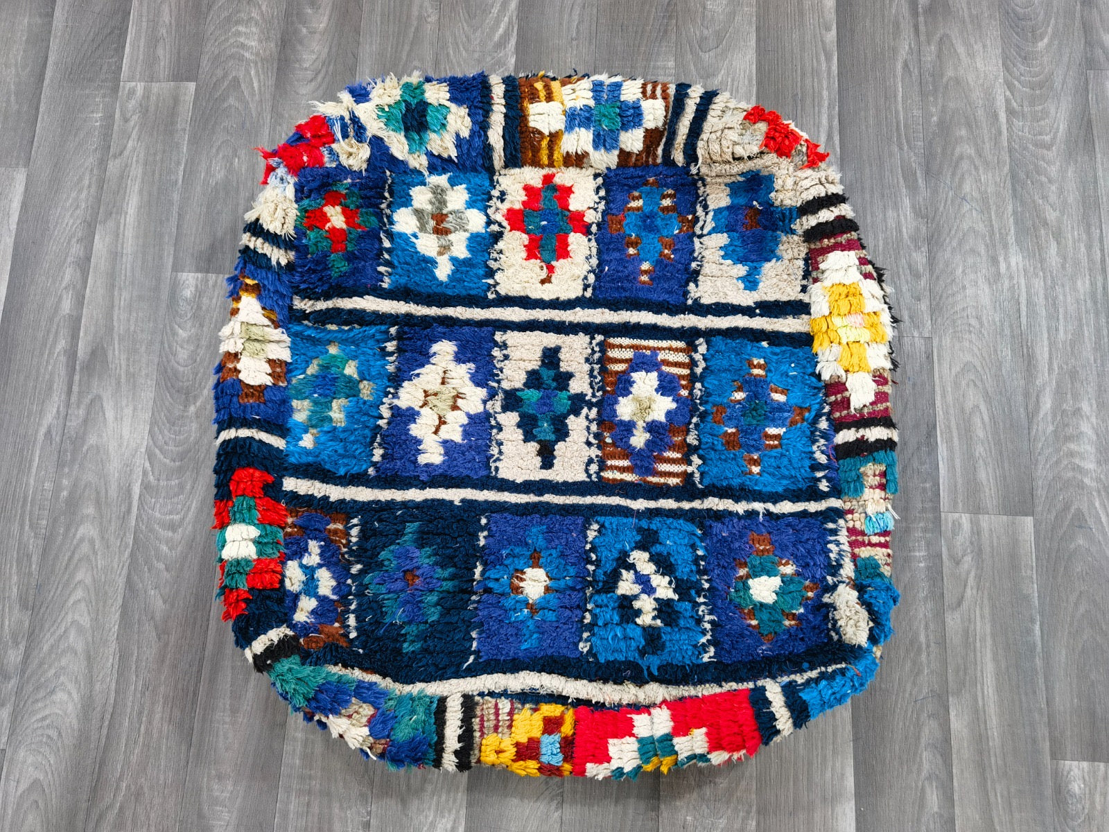 Moroccan pouf